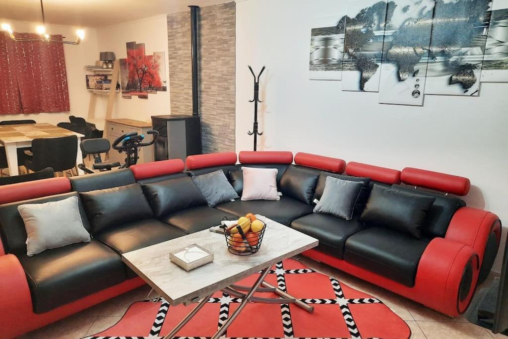 Villa Confortable Avec Jacuzzi A Chevannes Chevannes  외부 사진